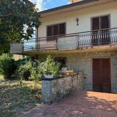 NF immobiliare vendita villa poppi