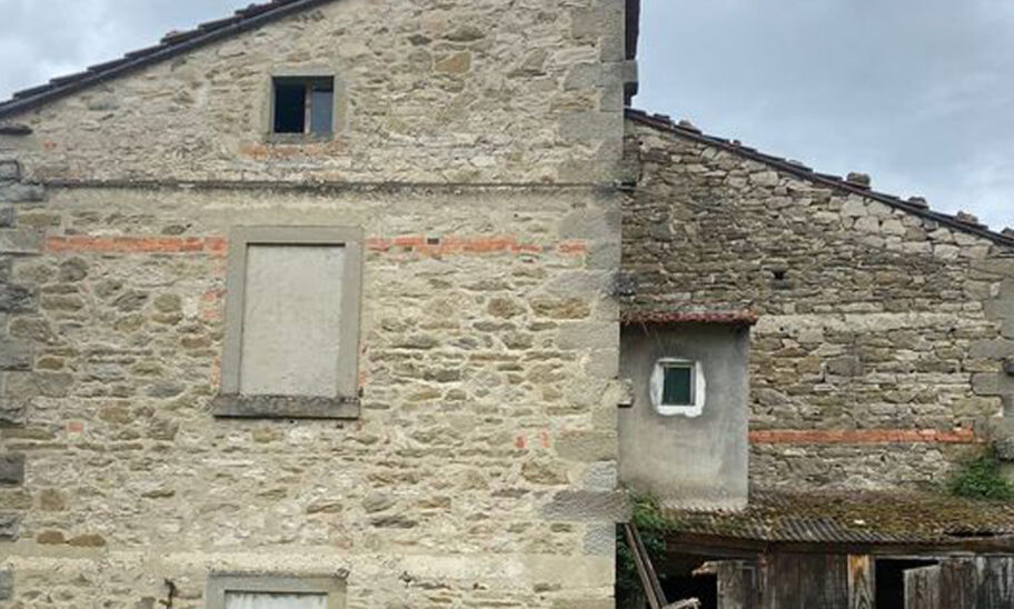 NF immobiliare vendita rustico casalino pratovecchio stia