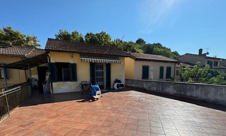 NF immobiliare vendita via roma poppi